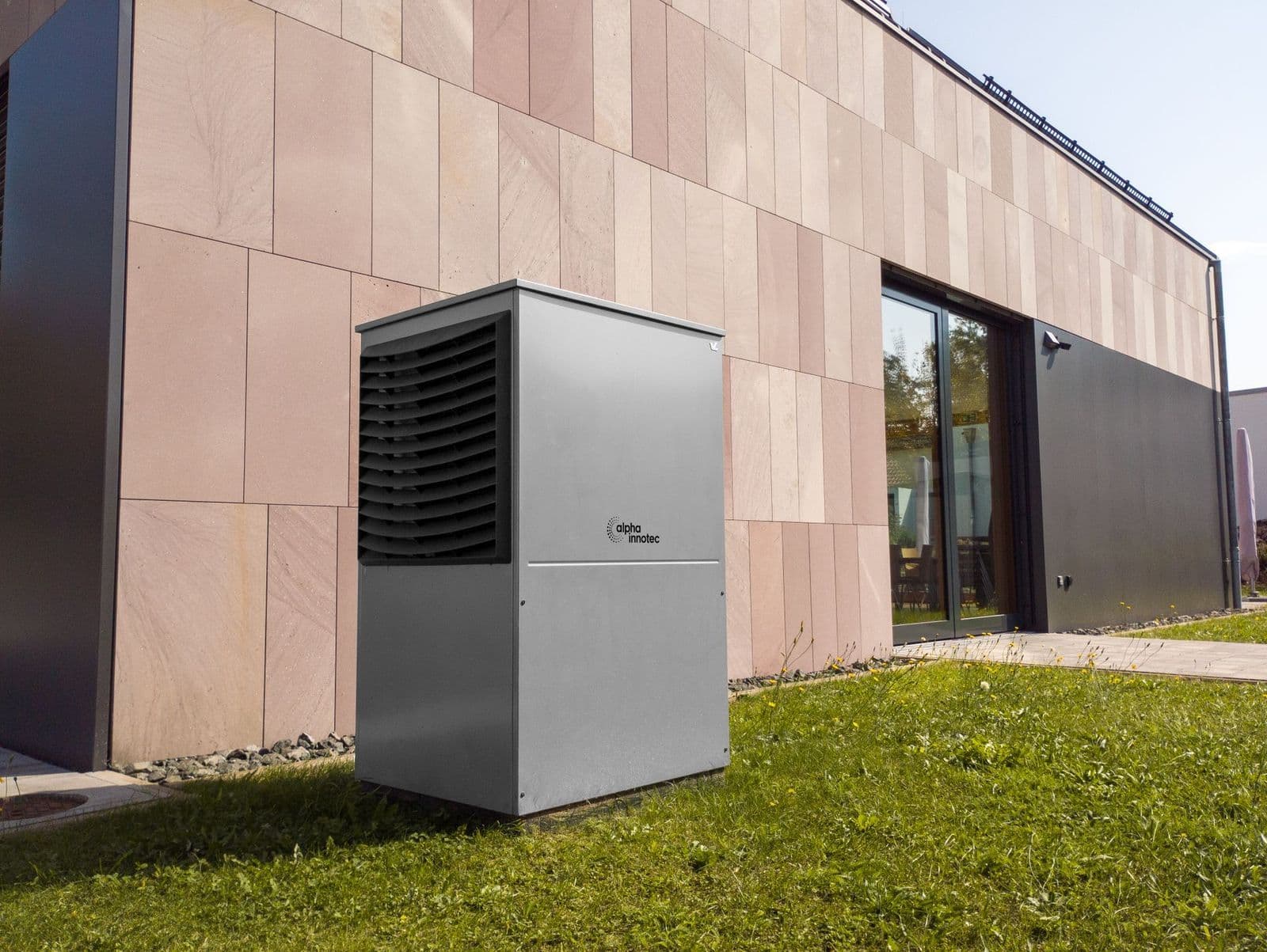 Thermopompe Gree vs Fujitsu au Québec : Comparatif, Prix & Subventions 2026
